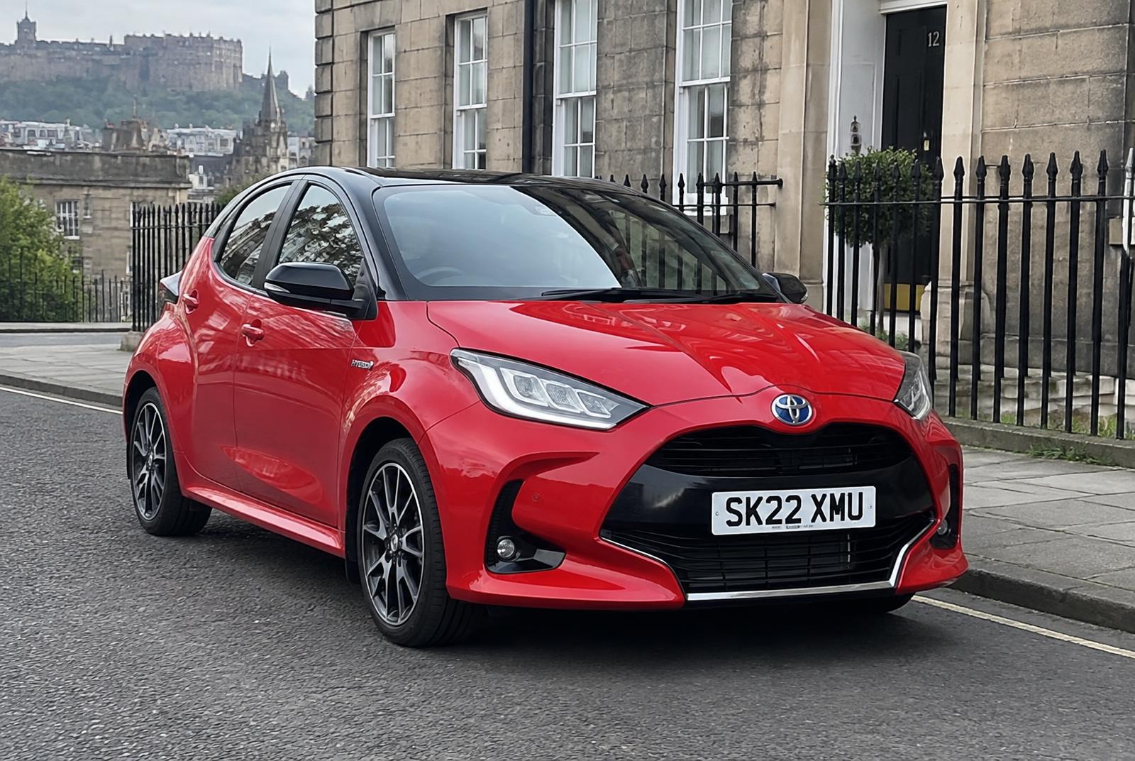 2022 Toyota Yaris 1.5 Hybrid Design